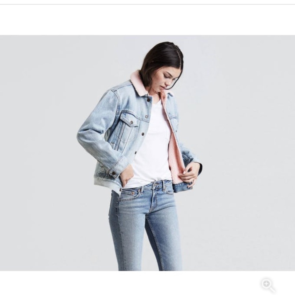 Levi’s Sherpa Trucker Jacket